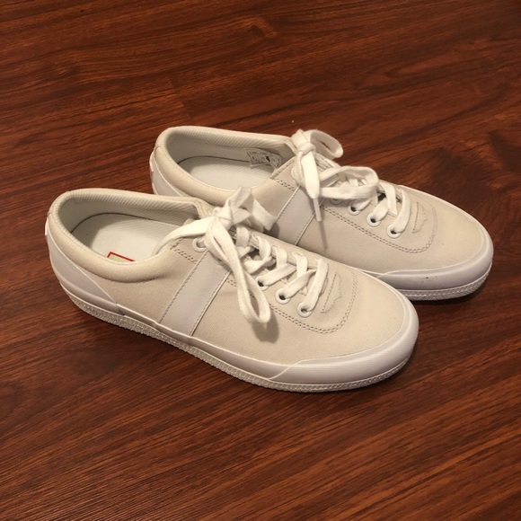 Hunter Shoes - 👟 HUNTER Original Lo Canvas Sneakers size 7